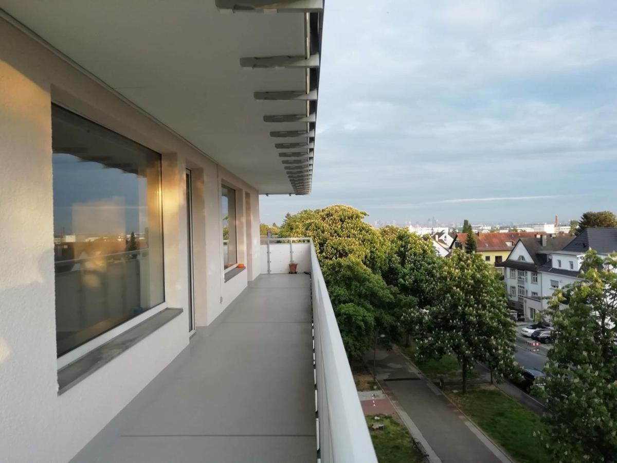 Apartment Frankfurt City View - Oberursel Exteriör bild